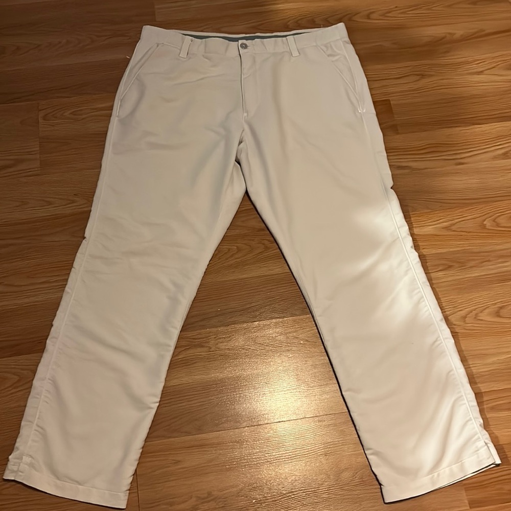 Under Armour men’s golf pants